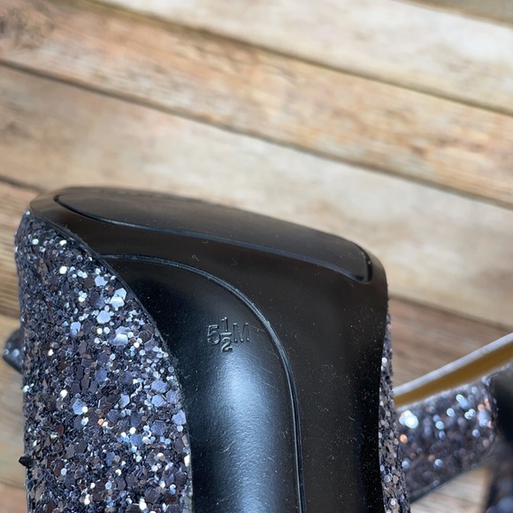 Nine West Silver Glitter Heels Size 5.5 - Picture 12 of 14